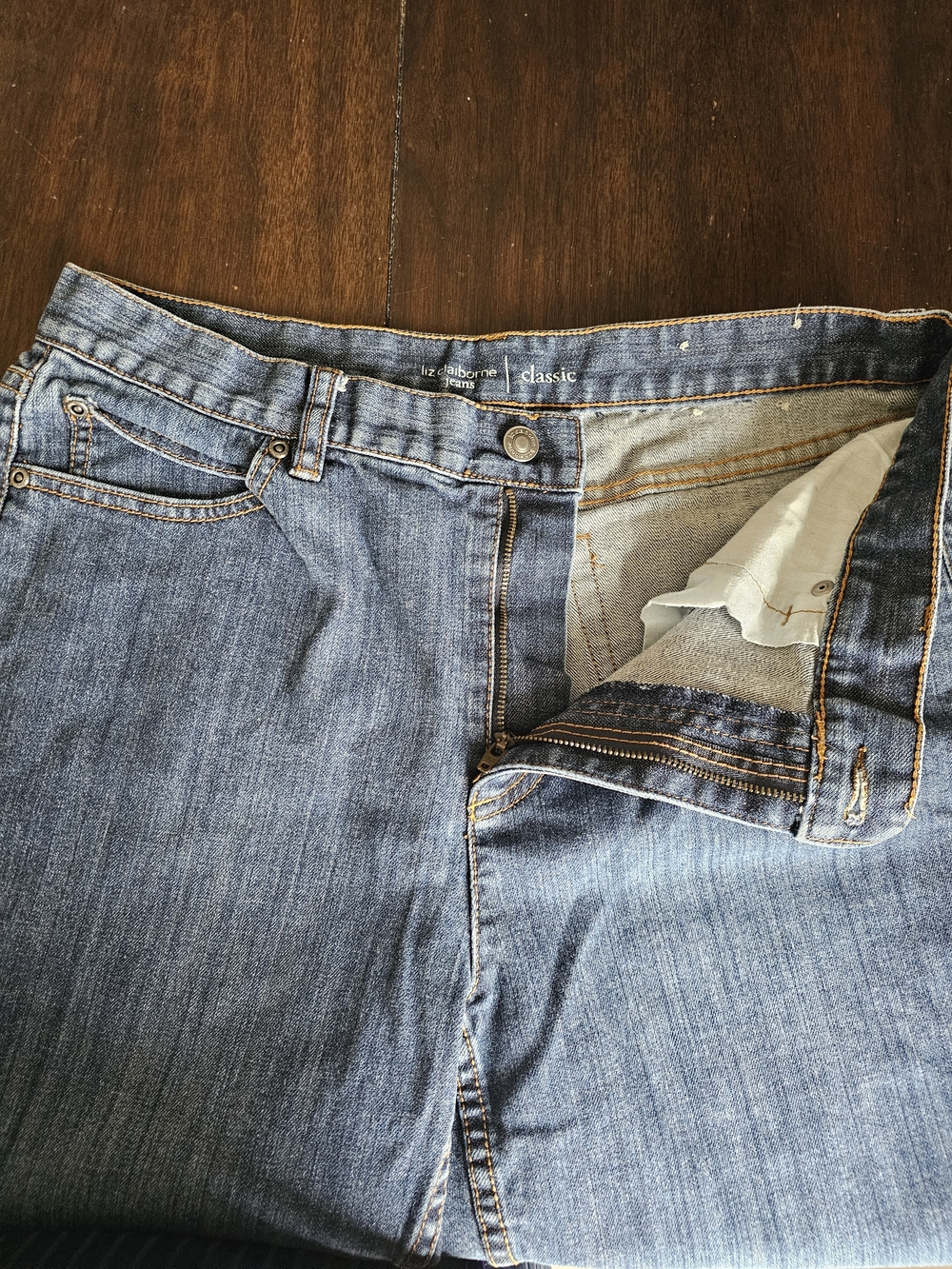 Liz Claiborne Slim Straight Jeans in Dark Blue Wash - Picture 11 of 14